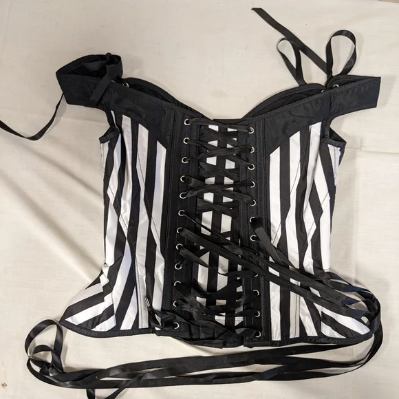 Top Drawer by Daisy Corsets-Black & White Striped Steel Bond Corset Size Medium - Picture 6 of 17
